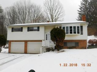 4608 Amherst Ave, Vestal, NY 13850