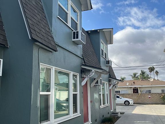 2nd image of 10303 La Reina Ave #103031/2