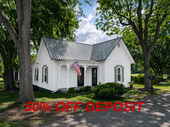 107 W Cooper St, Mt Pleasant, TN 38474