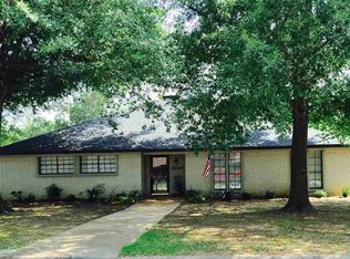 3094 Mahaffey Ln, Paris, TX 75460