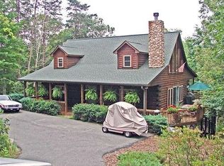 142 Fern Loop, Lake Lure, NC 28746