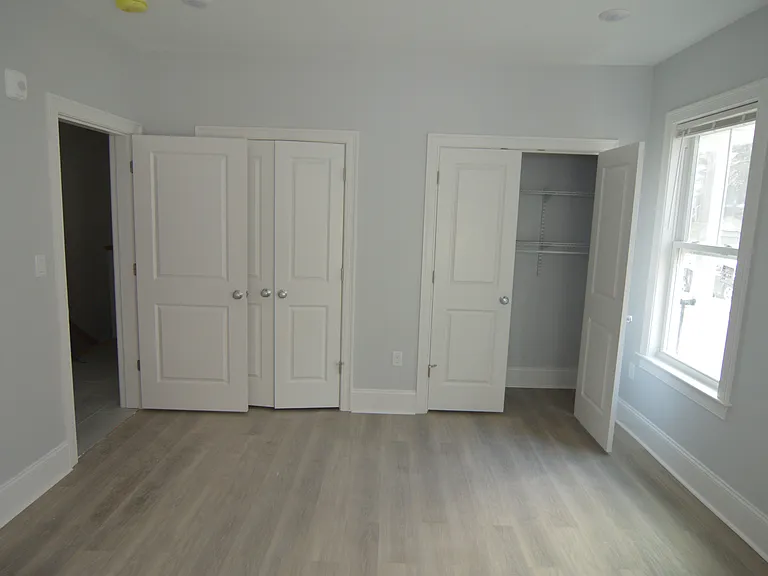 100 Brooks St — Photo 4