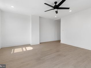 2300 S 3rd St FLOOR 2, Philadelphia, PA 19148