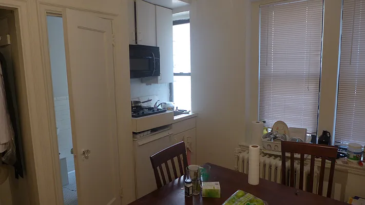 Rented by Garfield Realty  | media 36