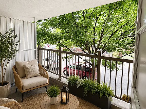 5th image of 611 Banner Ave #1Q