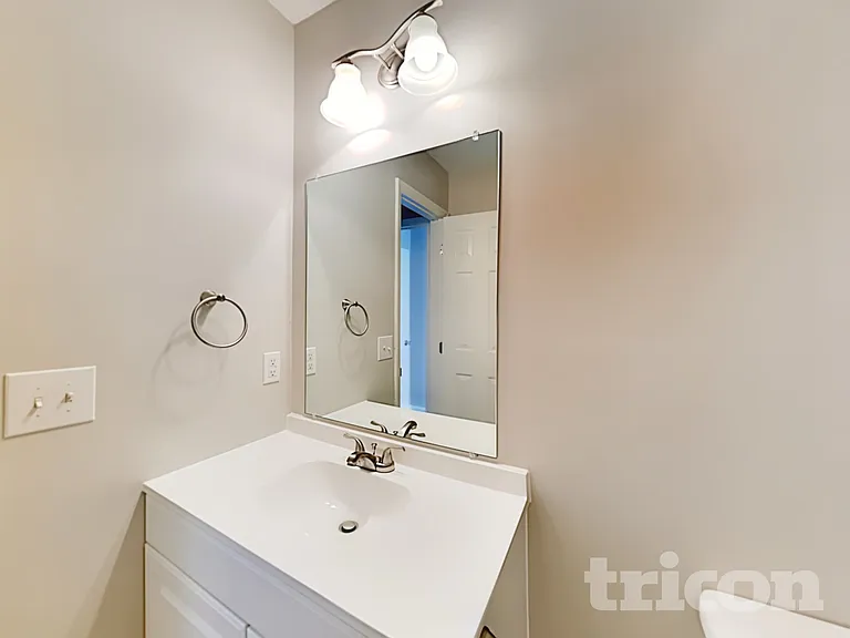 1428 Smokey Mountain Dr — Photo 11