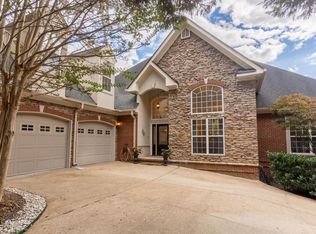 3114 Forest Shadows Dr, Chattanooga, TN 37421