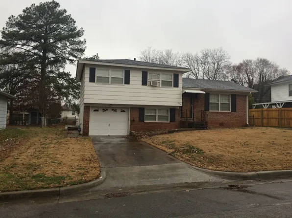 3214 Blue Crest St SW, Huntsville, AL 35805