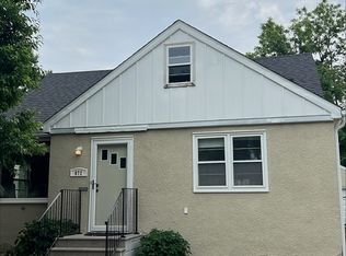 872 Iowa Ave W, Saint Paul, MN 55117