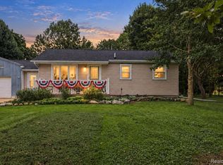 11178 N Belsay Rd, Clio, MI 48420