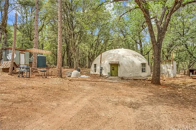 18595 Ponderosa Trl photo 1