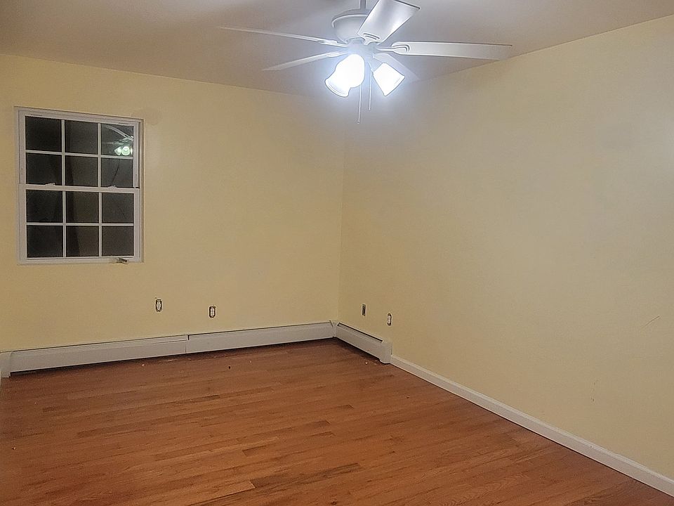 1st image of 6235 Almeda Ave Floor 1