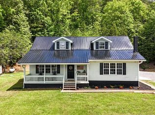 687 W Price Creek Rd, Talking Rock, GA 30175