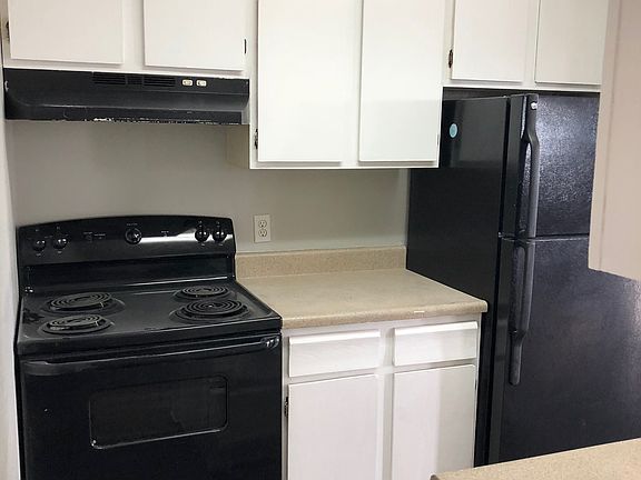 3rd image of 801 S Union Blvd #849
