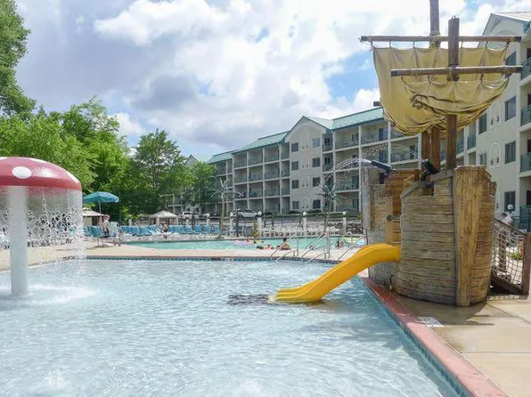 111 Center ST #431, Lake Geneva, WI 53147