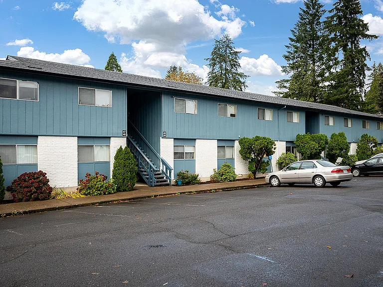 Forty9 Jamieson Apartments — Photo 36