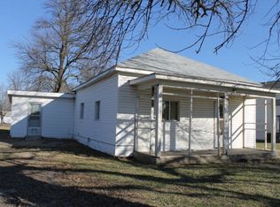 1013 E Washington St, Pittsburg, KS 66762