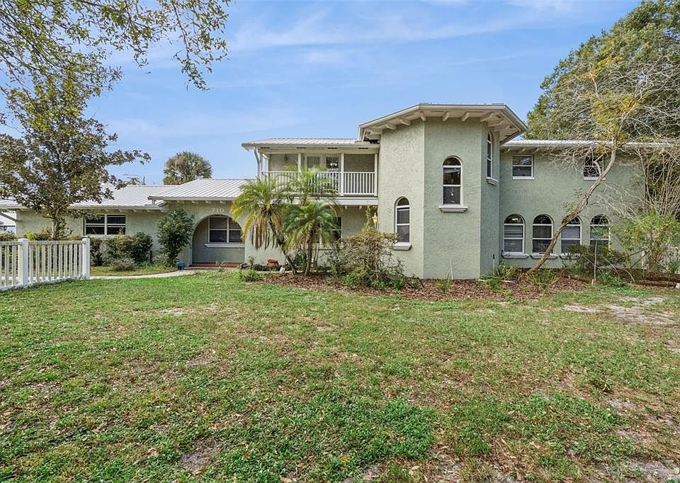 1st image of 710 AVOCADO STREET