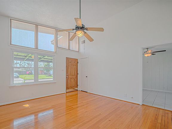 2nd image of 6926 Cole Creek Dr