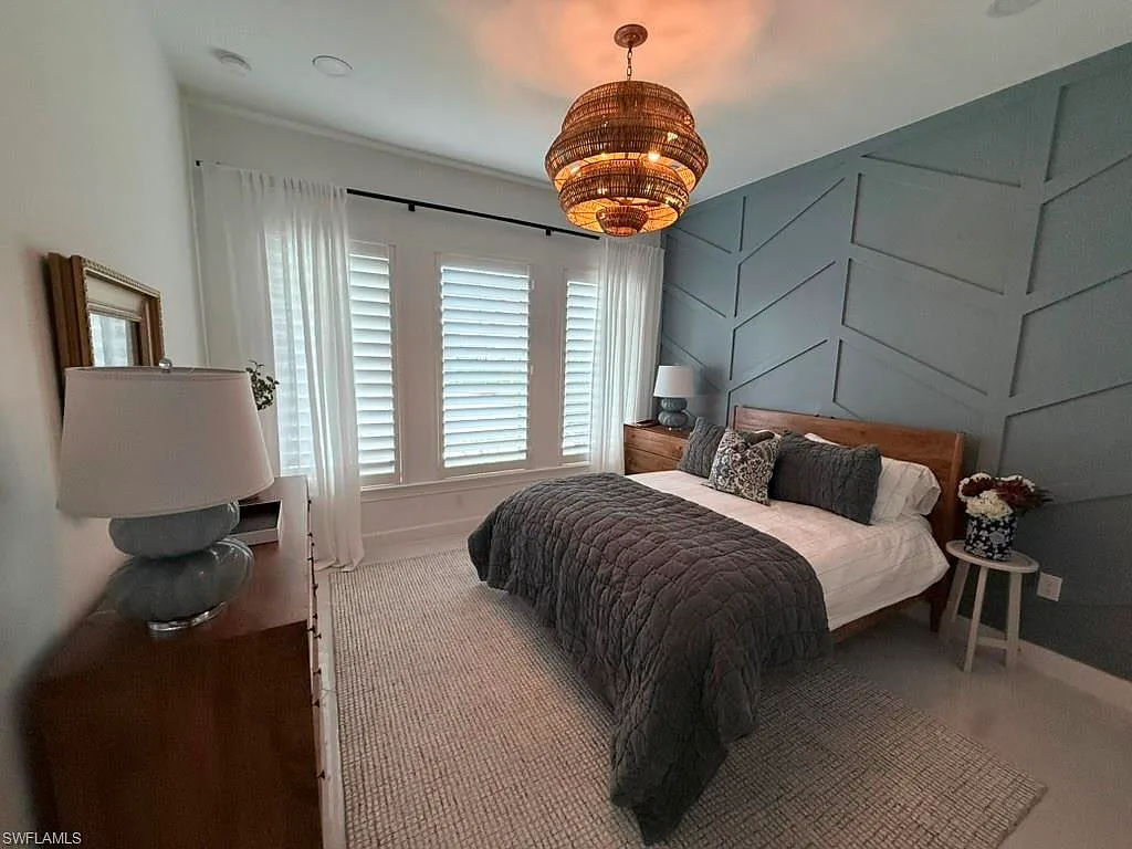 4 bed, 3.5 bath, 2847 sqft, $20,000 — Photo 4