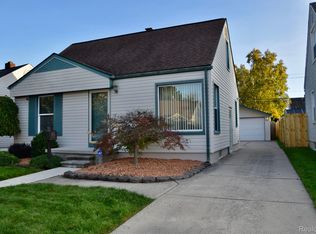 13411 Jobin St, Southgate, MI 48195