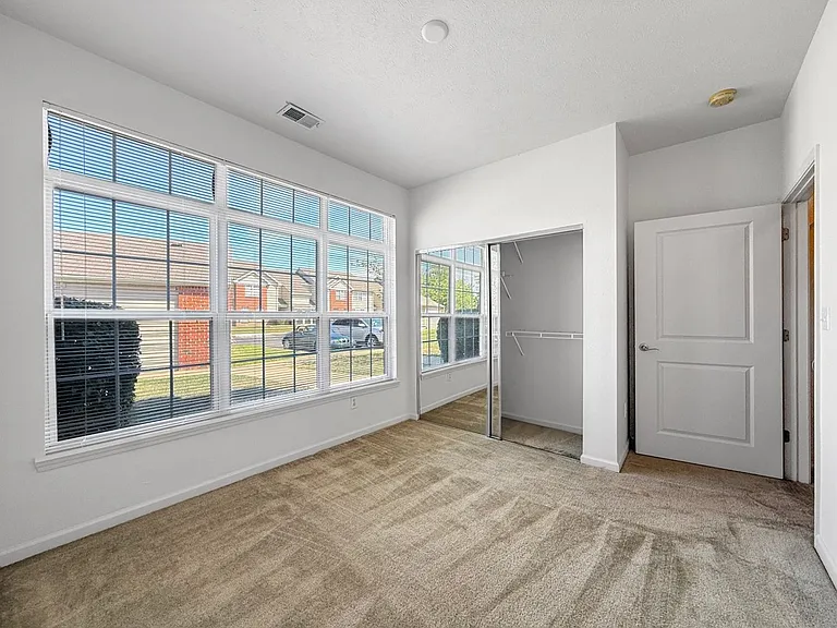 705 Beachfront Dr — Photo 49