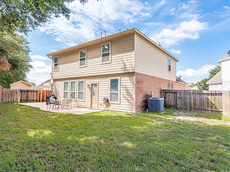 22626 Goss Spring Ct — Photo 34