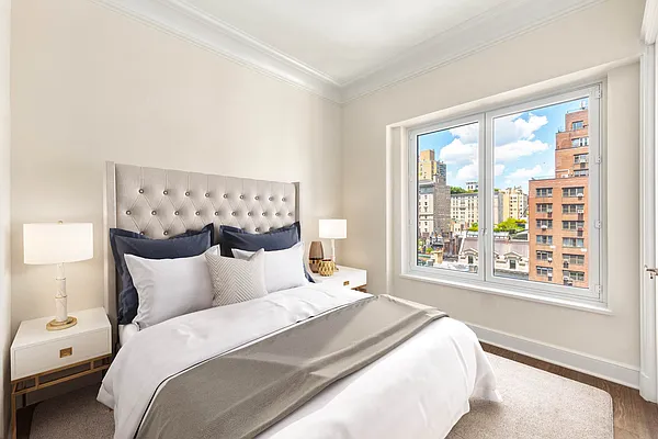 Rented by Douglas Elliman | media 14