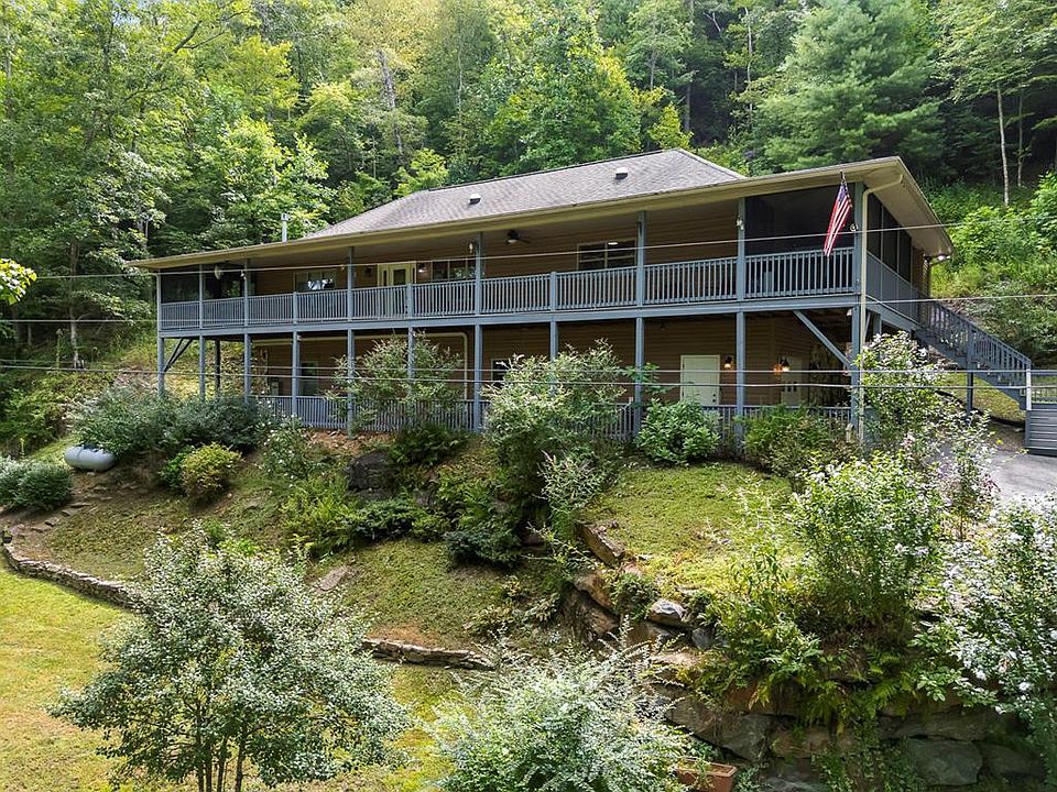 1st image of 204 Hiawassee River Road