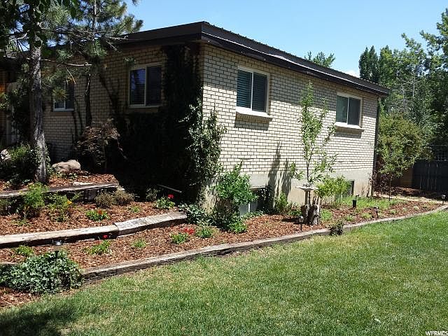 1st image of 1792 E Glenbrook Cir