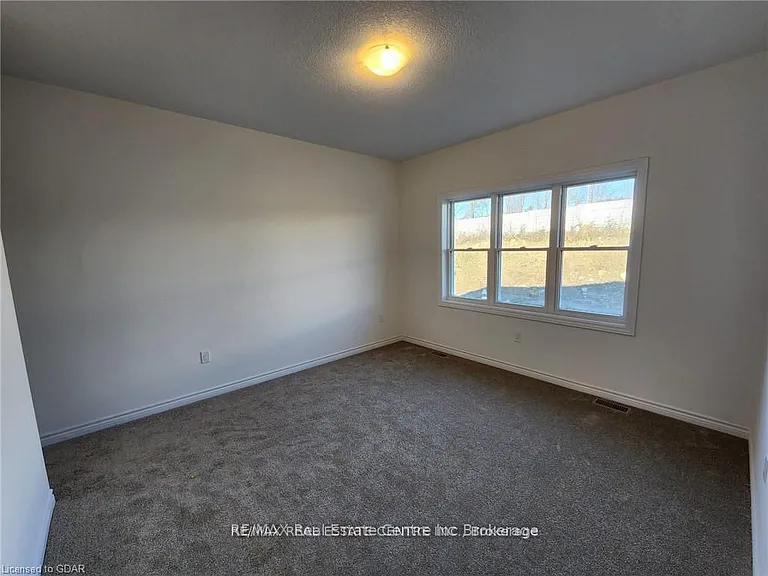 174 Adley Dr — Photo 6