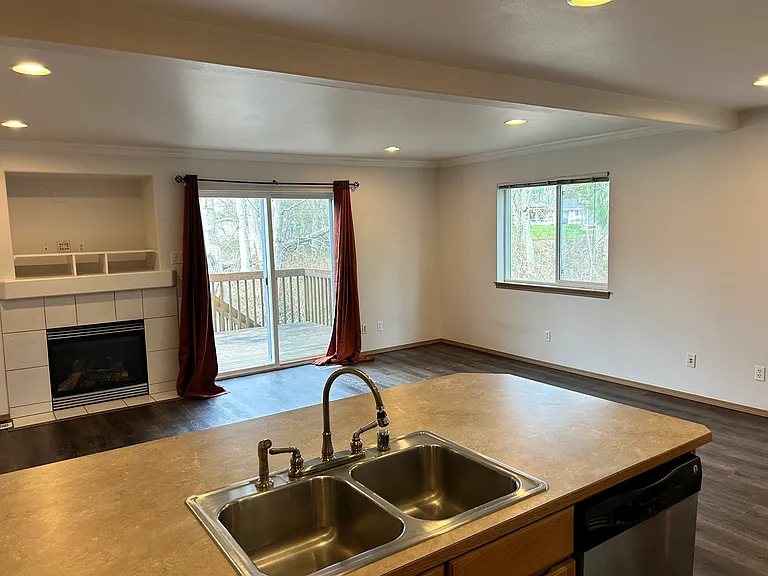 10104 Montana Rd #B — Photo 10