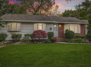 483 Old Stage Rd, Spotswood, NJ 08884