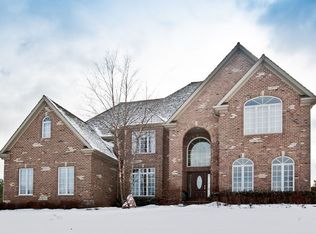 22211 W Vernon Ridge Dr, Mundelein, IL 60060