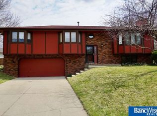 7621 Otoe Cir, Lincoln, NE 68506