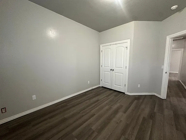 8017 NW 160th Ter — Photo 19