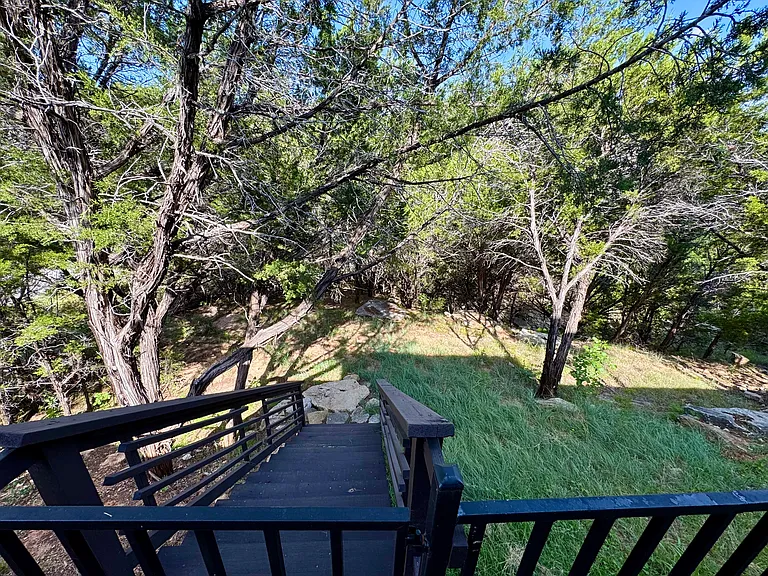 2611 Lakeridge Dr — Photo 17