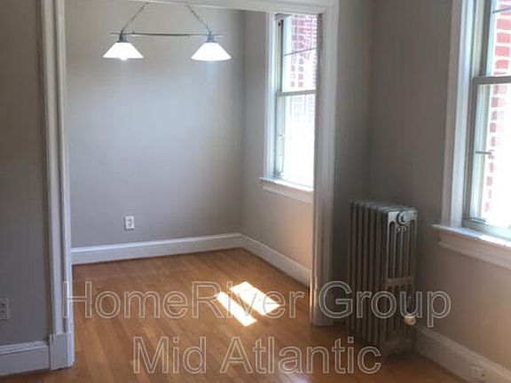 3rd image of 3010 Wisconsin Ave NW APT 406
