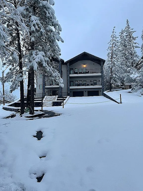 37691 Shoreline Pl photo 1