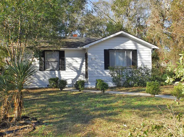 9126 Harrison Ave, Jacksonville, FL 32208