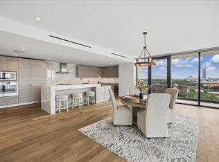 3433 Westheimer Rd #702, Houston, TX 77027
