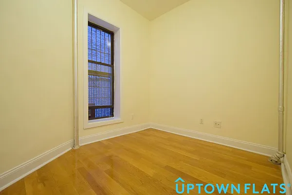 Rented by Uptown Flats LLC | media 16