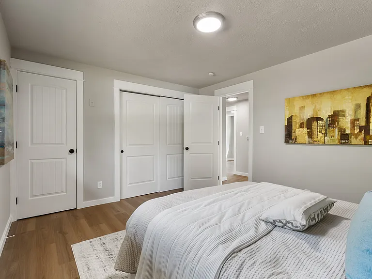 2125 N Highland St — Photo 29