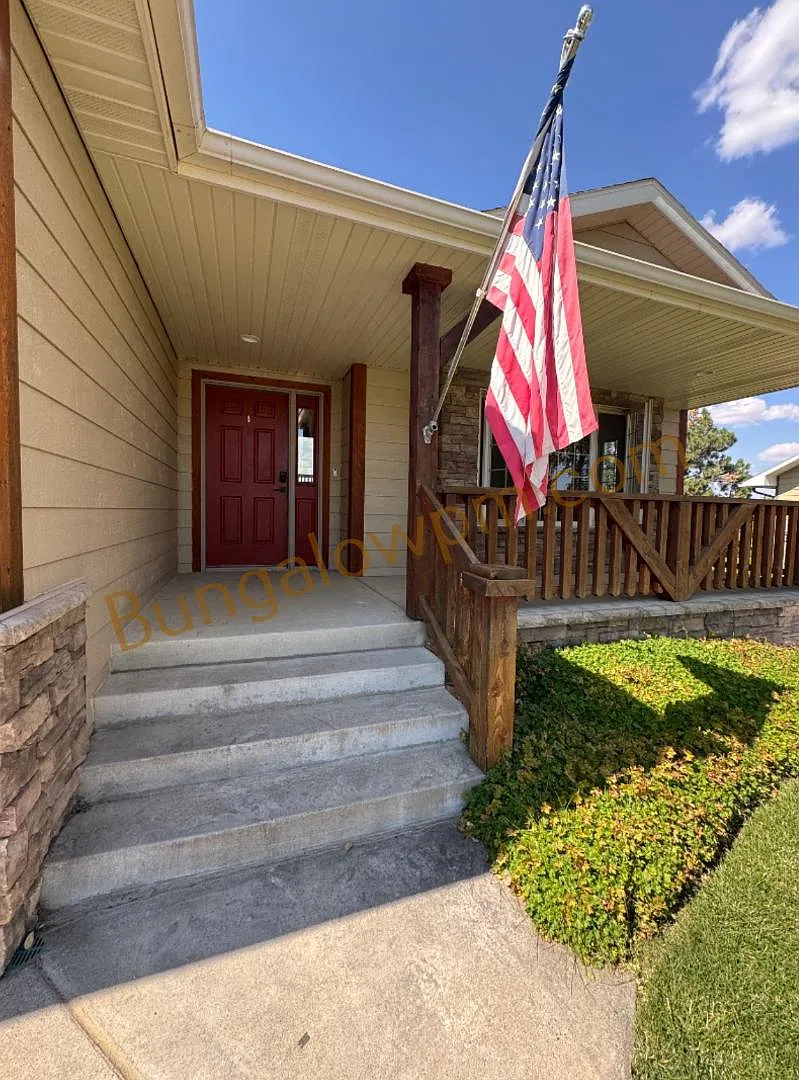 4190 Blackpool Trl — Photo 1