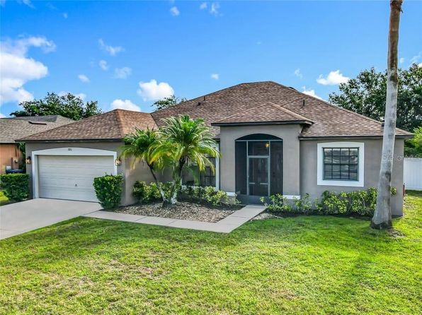 2831 Village Pine Ter