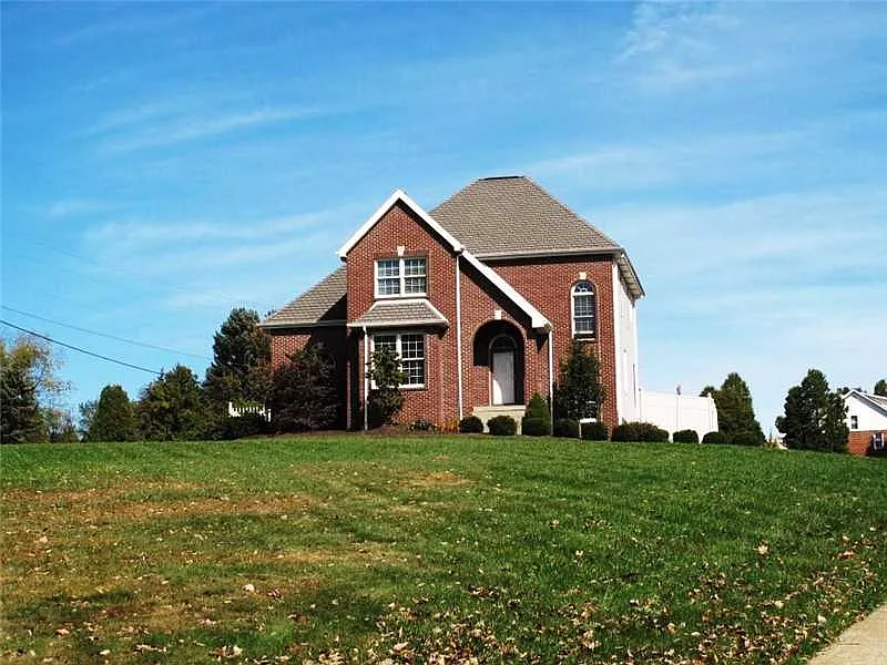 909 Manifold Rd photo 1