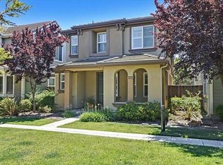 273 Rayos Del Sol Dr, San Jose, CA 95116