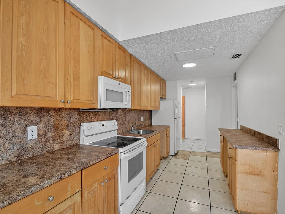 1617 & 1619 West 27th