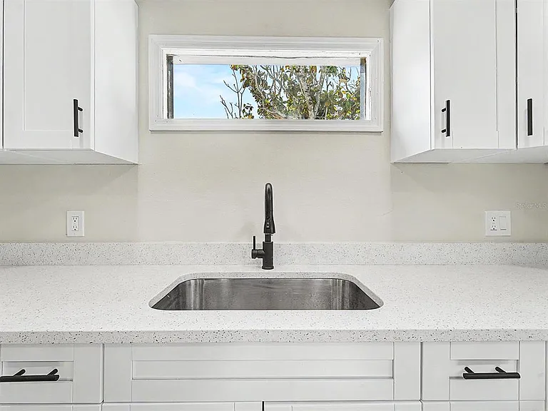 7708 Maryland Ave — Photo 7