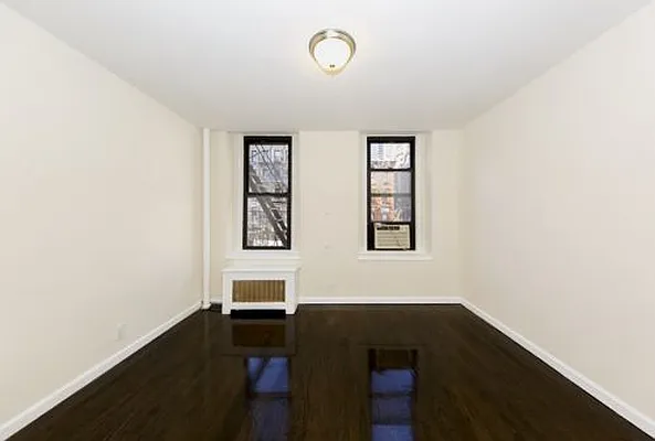 Rented by Icon Realty Management | media 6